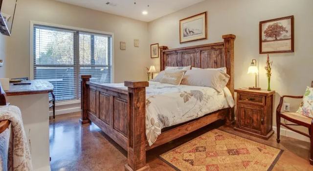 Cozy Bull Shoals Condo Getaway ~ 1 Mi to Lake!, 예약 호텔 Bull Shoals Ozarks