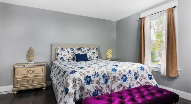 Double House Rental – 11Br Perfect For Big Groups, Забронировать Дом для отпуска Коттеджи Ниагара Фолс, рядом с Круиз Maid of the Mist, Коттедж
