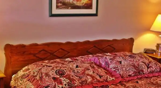 Двухместный номер Deluxe Цокольный этаж Colonial 900 Motel