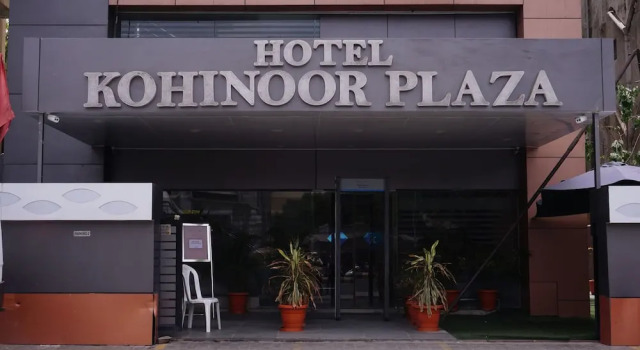 Hotel Kohinoor Plaza, Rezervovat Hotel Hotely v Gujarat s parkováním, Parkování