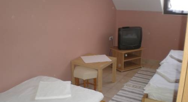Székely Vendégház, Rezervovat Hotel Ostřihom 