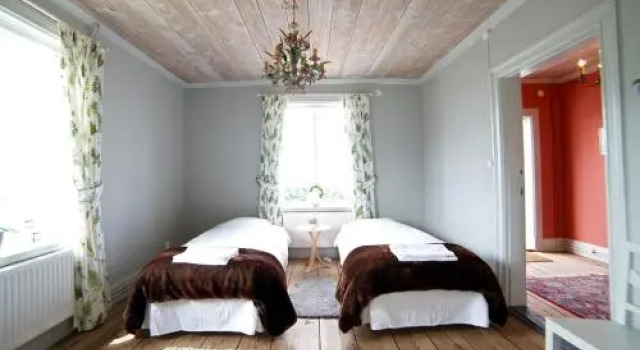 Uljebergs Bed & Breakfast, Book Hotel  