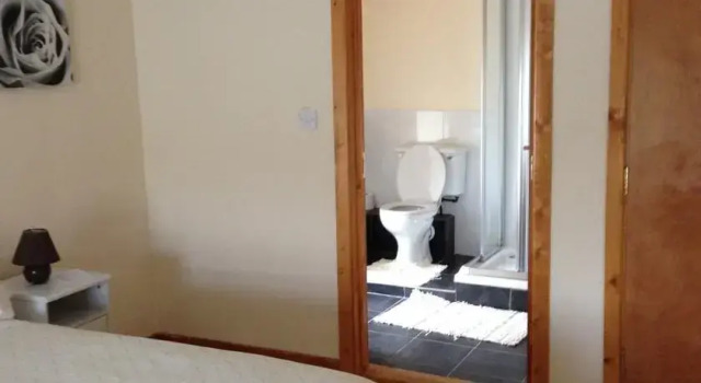 Wolf Dog Tavern, Book Hotel Killala Mayo