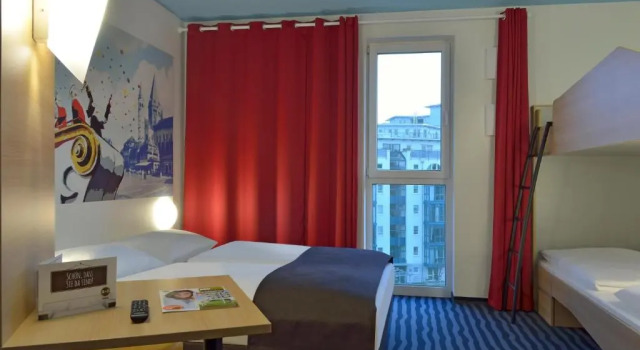 Семейный номер Standard B&B Hotel Mainz-Hbf