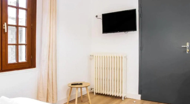 Le Carnot, à 50m de la gare de Poitiers !, Rezervasyon Otel Poitiers 