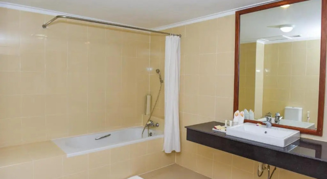 Люкс Pursat Riverside Hotel & Spa