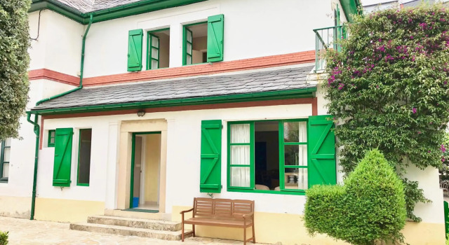 Covas Seabreeze Cottage, Book Vacation Home Viveiro 