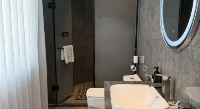 Двухместный люкс WENHU Smart Hotel