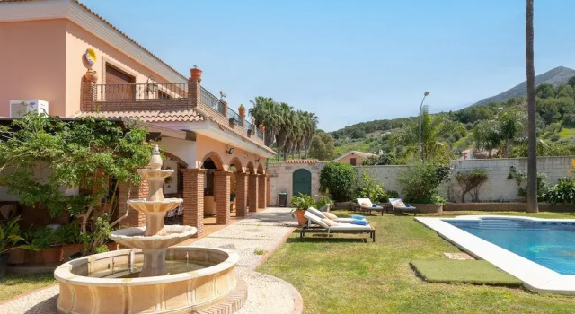 Вилла Huerta Del Sur in Alhaurin el Grande