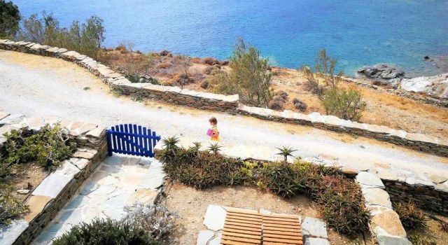 Коттедж с 2 комнатами Stavros Bay
