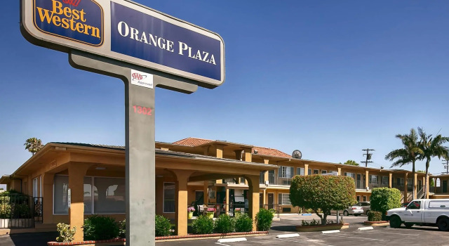 Best Western Orange Plaza
