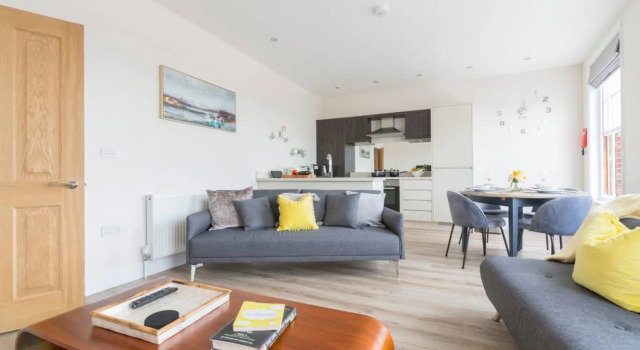 South Quay Penthouse - 2 bed, Varaa Huoneisto Asunnot kohteessa Merseyside, Huoneisto