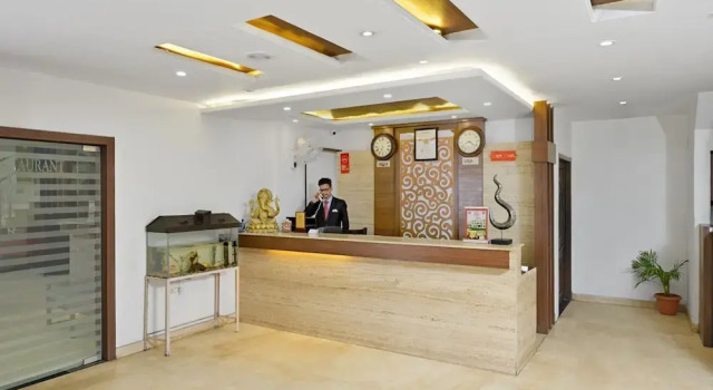 Hotel Paras, Varaa Hotelli Hotellit Haryana pysäköinnillä, Pysäköinti
