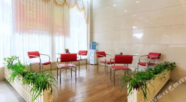 Yangjiang Fangyuan Business Hotel, Book Hotel Yangjiang 