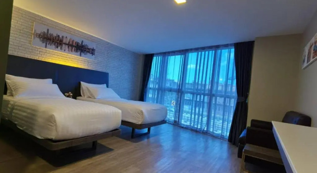 Двухместный номер Standard BB Glass House Pattanakrn บีบี กลาสเฮ้าส์ พัฒนาการ