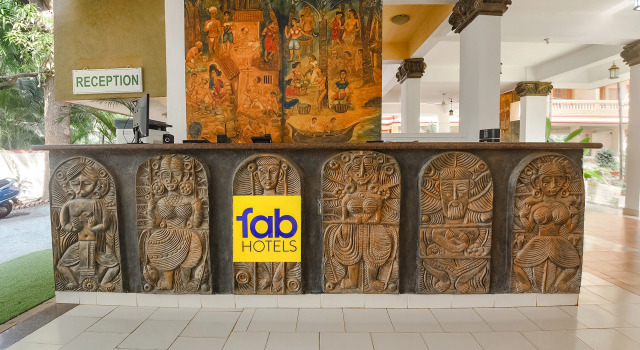 FabHotel Emerald Highland
