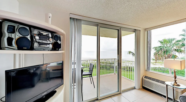 7300 Estero Blvd Condo Unit 405 1 Bedroom 1 Bathroom Condo