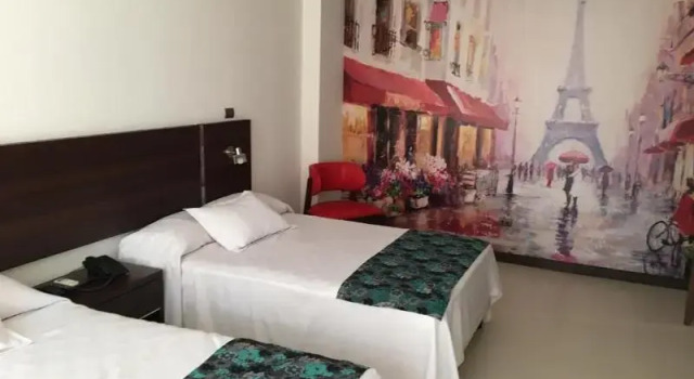 Четырёхместный семейный номер Standard с балконом Mai Suites Apart Hotel