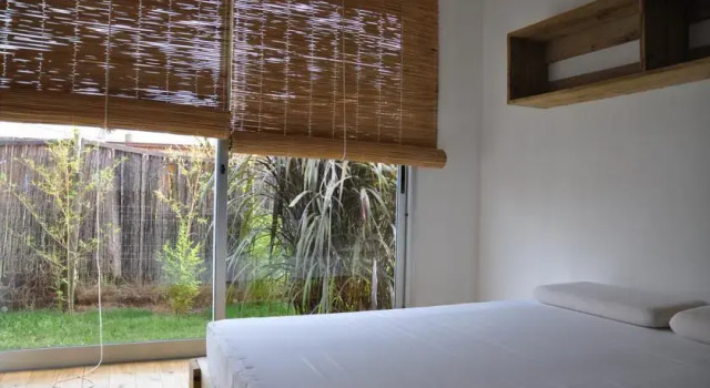Rojo y Negro Hostel - Posada, Reservar Albergue La Barra 
