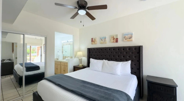 Трёхместный семейный номер Standard Casa Blanca Golf Villas