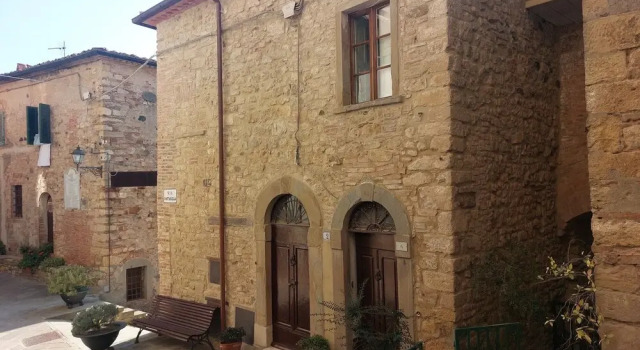 Коттедж Tuscan Hilltop Getaway