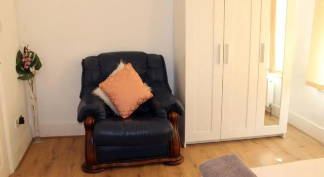 cozy rooms or entire Townhouse in London, close to Tottenham Hotspur Stadium, Забронировать Отель Отели Англии 3 звезды, 3*