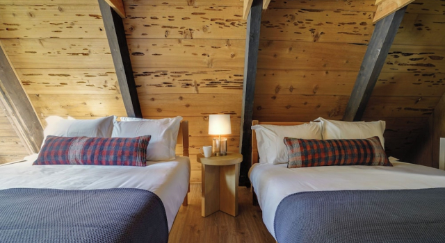 Horizon by Avantstay Stunning A-frame Cabin w/ Hot Tub, Billiards, Lake Views