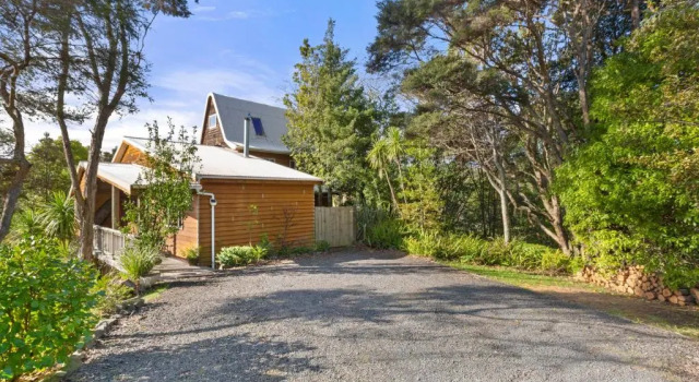 Tui Song Lodge - Raglan Holiday Home, Buchen Sie Hotel Raglan 
