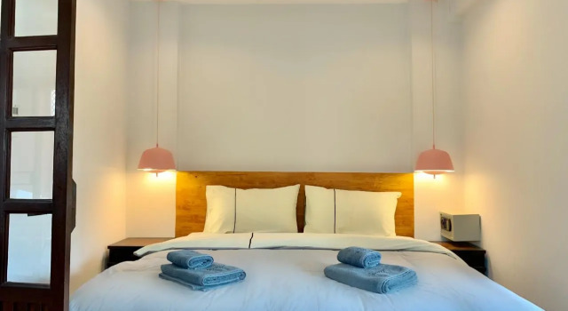 Полулюкс TJR Boutique Hotel