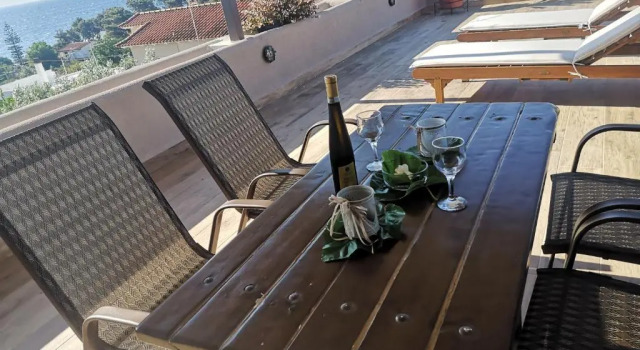 Коттедж с 2 комнатами Sea View Apartment 15 Min From Athens Airport