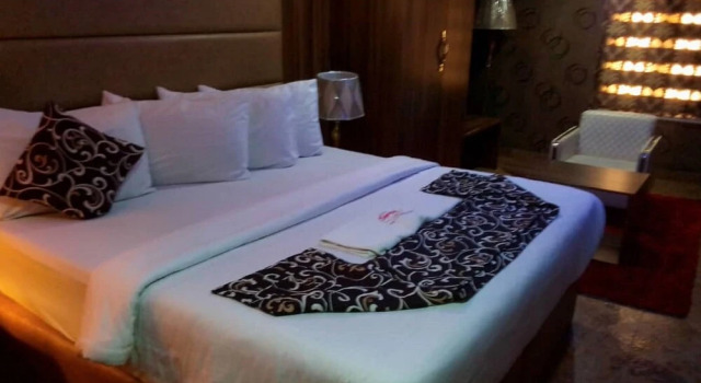 Номер Deluxe Global Signature Hotel