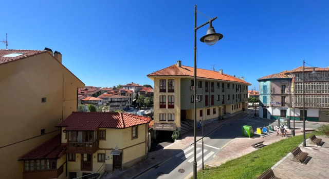 Apartamento Puertu Chicu con plaza de garaje privada, Prenota Appartamento Hotel a Asturie con parcheggio, Parcheggio