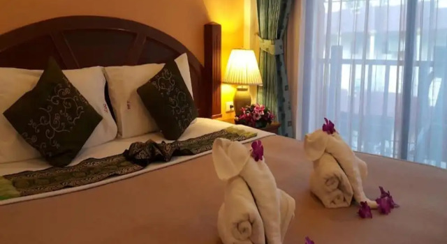 Двухместный номер Superior с балконом MT Hotel Patong