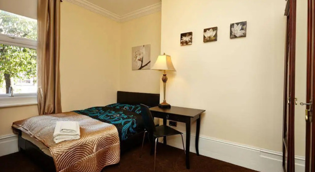 Easyroomlet