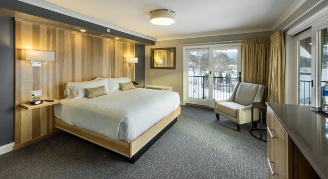 Двухместный номер Standard с балконом и с видом на озеро Center Harbor Inn