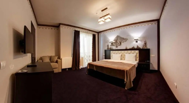 Полулюкс Karpatski Hotel & Spa
