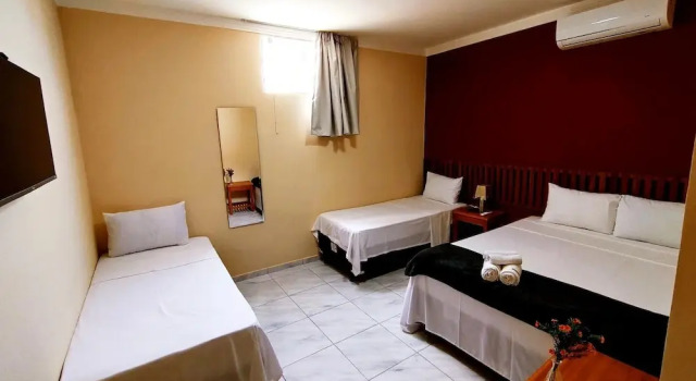 Четырёхместный номер Deluxe Tanan Hostel