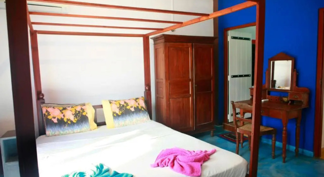 Двухместный номер Standard с балконом The Change Hotel