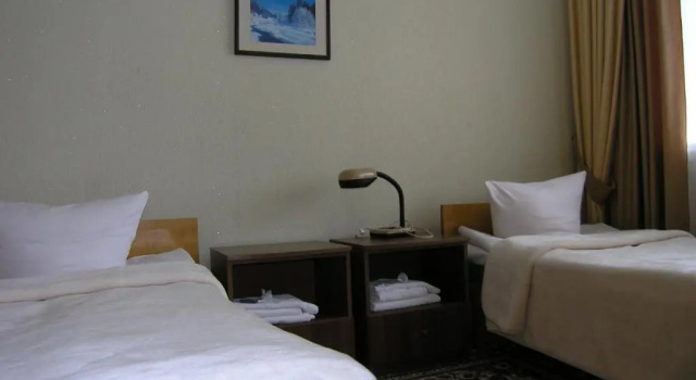 Standardowy rodzinny pokój Dnepr Hotel