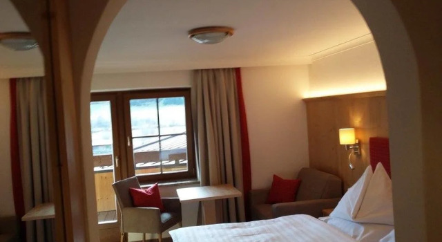 Gästehaus Stotter, Prenota Hotel Neukirchen am Grossvenediger Wildkogel Arena