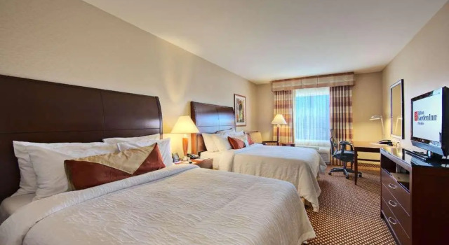 Четырёхместный номер Standard Hilton Garden Inn Palmdale