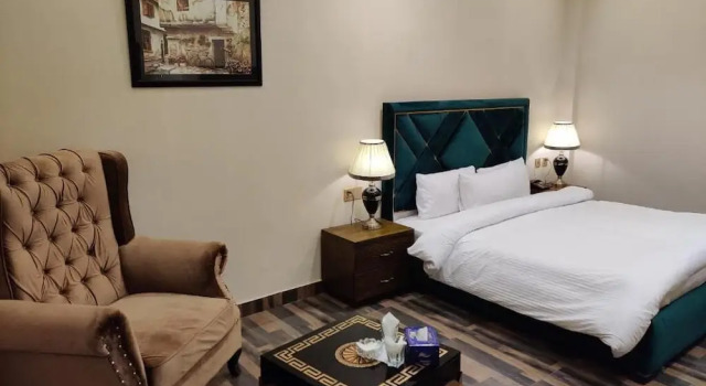 Deluxe room Royal Mansion Hotel