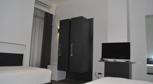 Двухместный номер Standard с балконом Kent Hotel