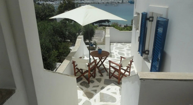 Captain Menegos Studios, Prenota Hotel Paroikia Paro