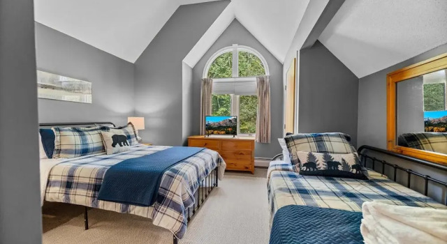 Beautiful 2br/2ba Fall Line Condo W/ Mountain Views, Pool, Hot Tub, Sauna, Shuttle. G6b 2 Bedroom Condo