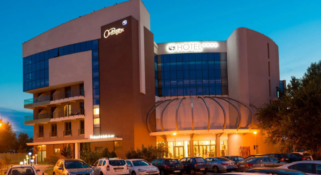 Hotel On Plonge Junior