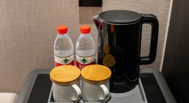 PALACE Hotel (Beijing Beiyuanqingheying Metro Station), Rezerwuj Hotel Pekin Pekin