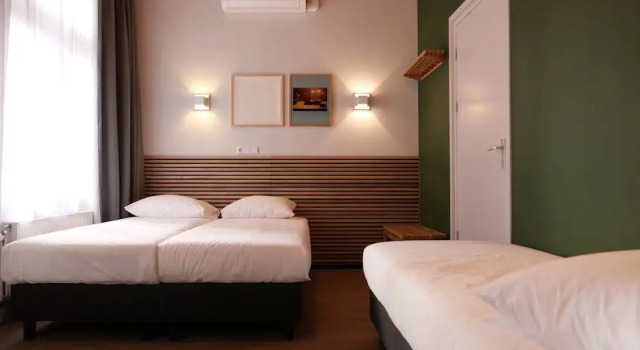 Семейный номер Standard Weber Hotel 117