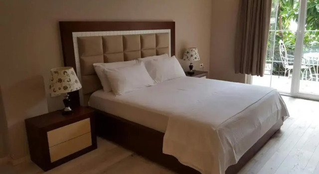 Hotel Magllara, Varaa Hotelli Hotellit Vlorë County pysäköinnillä, Pysäköinti