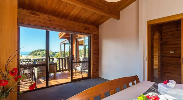 Люкс c 1 комнатой Kimi Ora Eco Resort